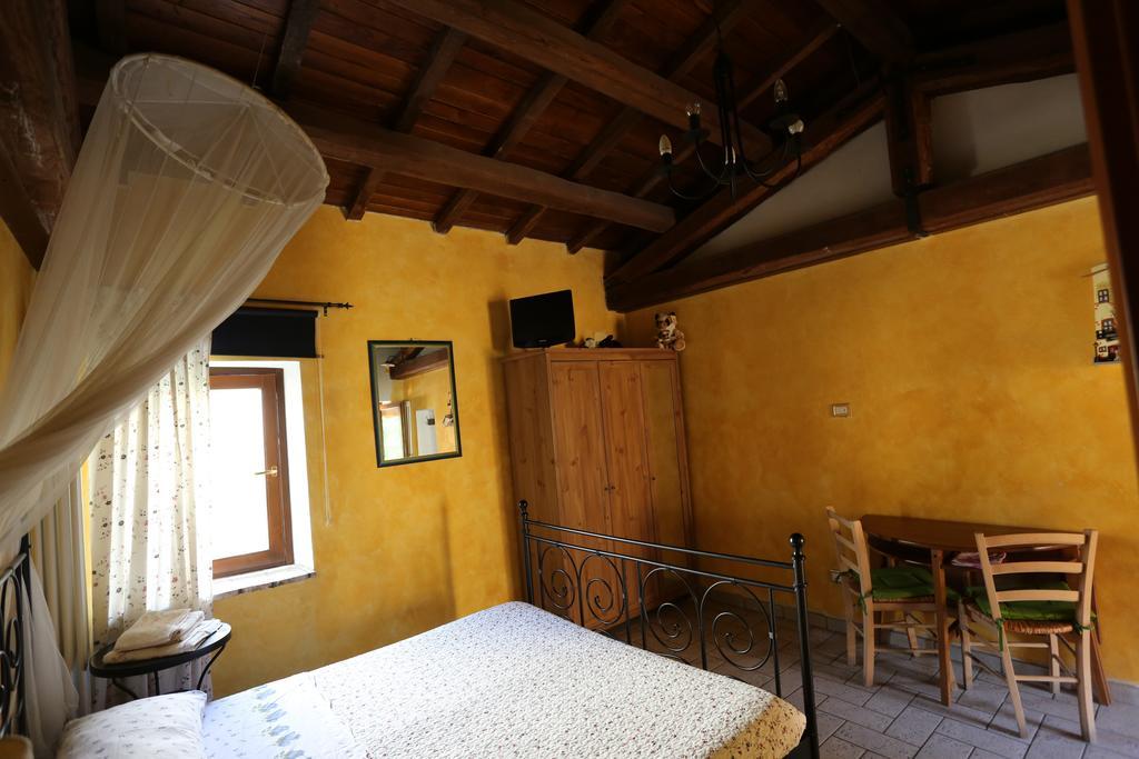 B&B La Casuccia Di Asís Exterior foto